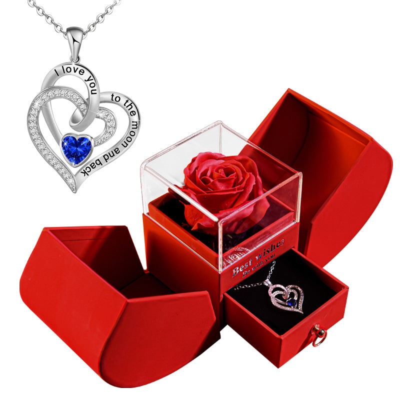 Rose Box with ,,I LOVE YOU TO THE MOON AND BACK'' Necklace
